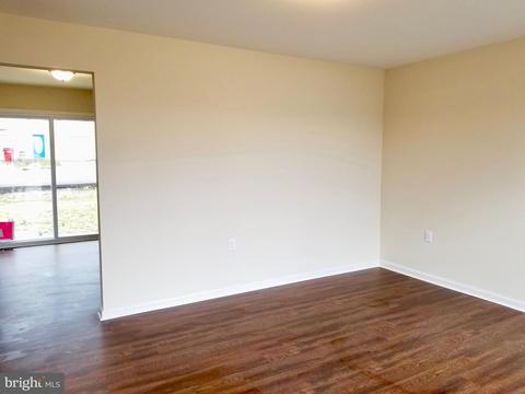 182 Ranson Estates Cir, Ranson, WV 25438 photo 6
