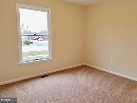182 Ranson Estates Cir, Ranson, WV 25438 photo 17