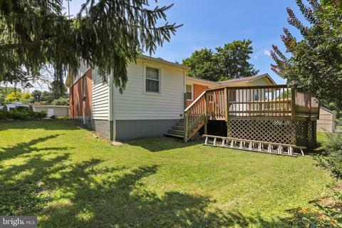 214 W Sixth Ave, Ranson, WV 25438 photo 9