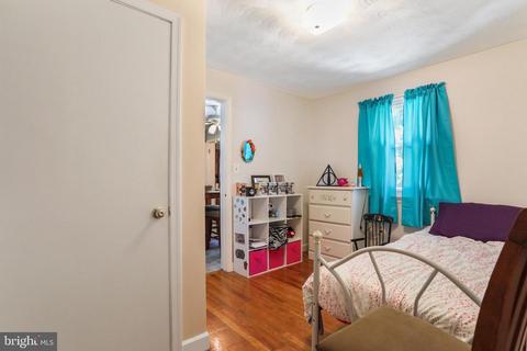 214 W Sixth Ave, Ranson, WV 25438 photo 28