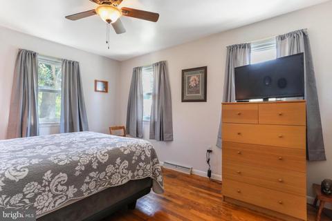 214 W Sixth Ave, Ranson, WV 25438 photo 25
