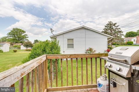 80 Hickory Ln, Ranson, WV 25438 photo 35