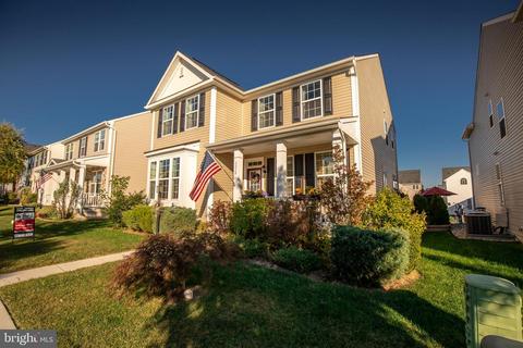 1310 Destier St, Ranson, WV 25438 photo 4