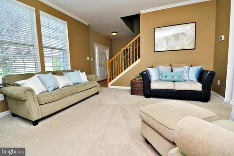 8 Watercourse Dr, Ranson, WV 25438 photo 9