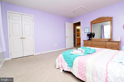 8 Watercourse Dr, Ranson, WV 25438 photo 45
