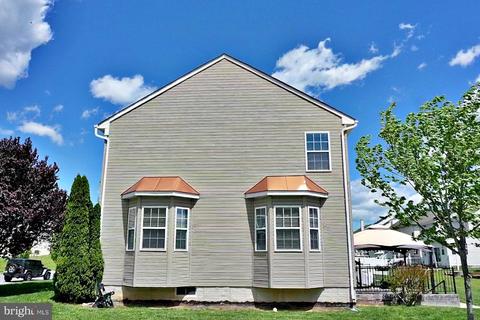 8 Watercourse Dr, Ranson, WV 25438 photo 61