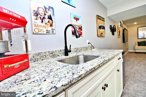 8 Watercourse Dr, Ranson, WV 25438 photo 51