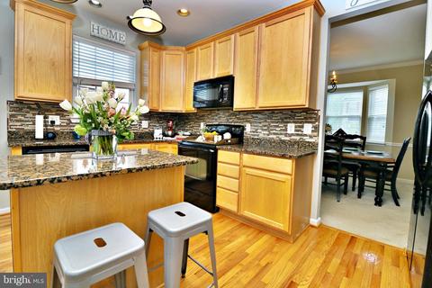8 Watercourse Dr, Ranson, WV 25438 photo 14