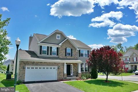 8 Watercourse Dr, Ranson, WV 25438 photo 1