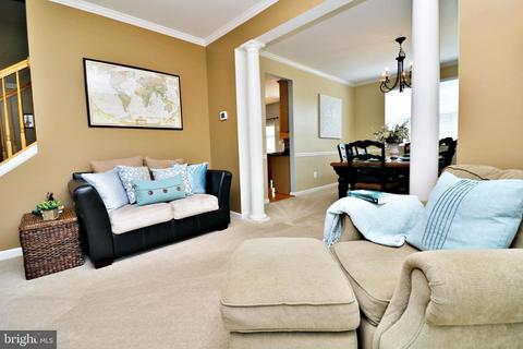 8 Watercourse Dr, Ranson, WV 25438 photo 11