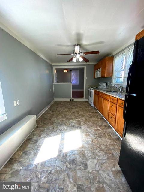 704 N Marshall St, Ranson, WV 25438 photo 12