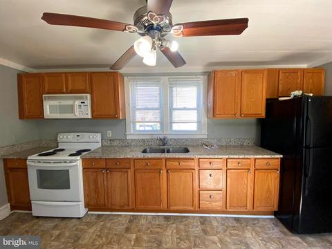 704 N Marshall St, Ranson, WV 25438 photo 11
