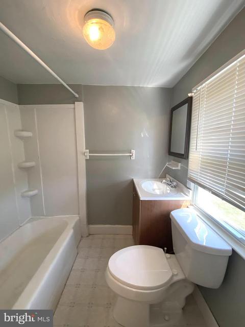 704 N Marshall St, Ranson, WV 25438 photo 20