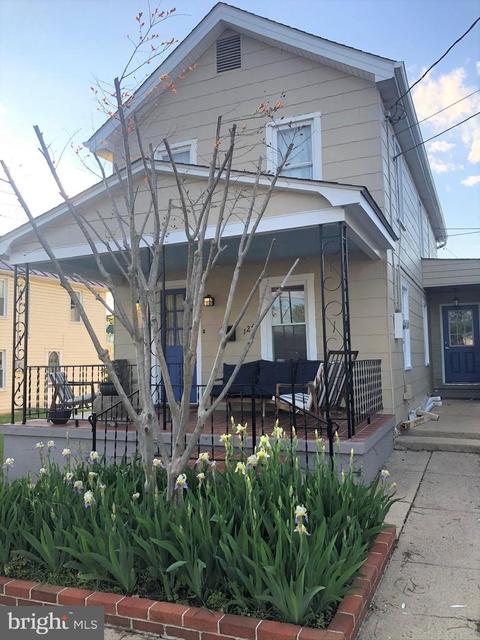 124 W 6th Ave, Ranson, WV 25438 photo 3