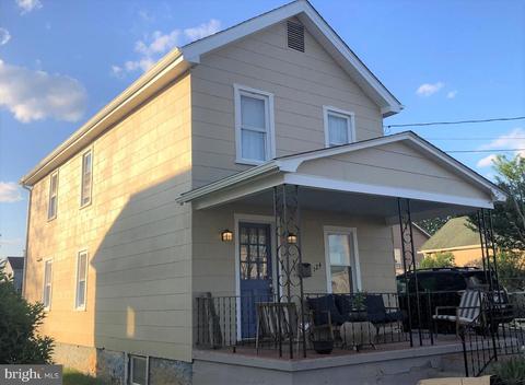 124 W 6th Ave, Ranson, WV 25438 photo 5
