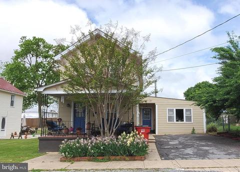 124 W 6th Ave, Ranson, WV 25438 photo 1
