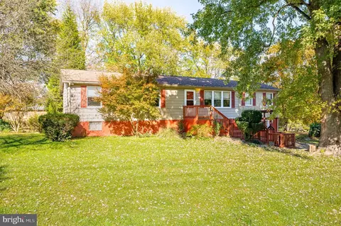 7419 Martinsburg Pike, Shepherdstown, WV 25443