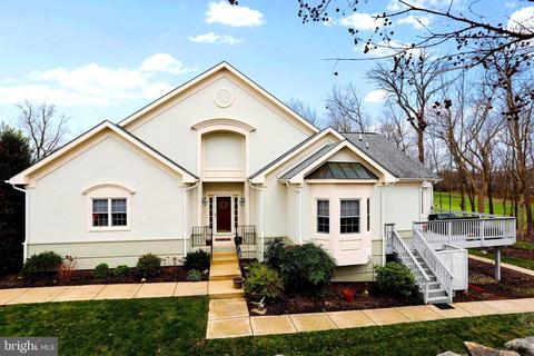 32 Juniper Dr, Shepherdstown, WV 25443 photo 1