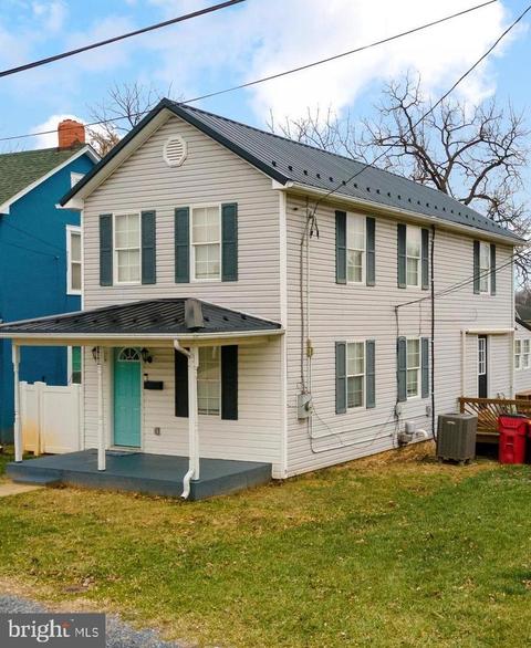 106 W 5th Ave, Ranson, WV 25438 photo 1