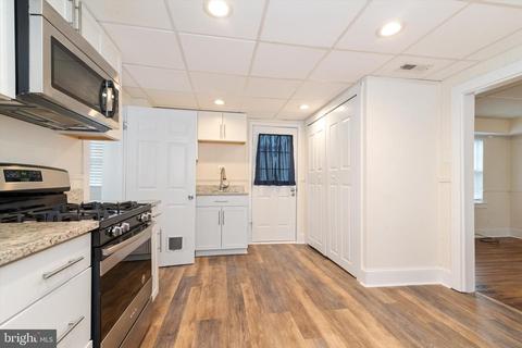 106 W 5th Ave, Ranson, WV 25438 photo 10