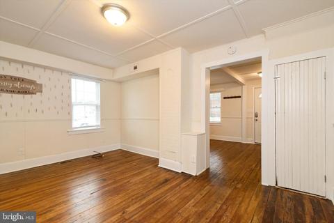 106 W 5th Ave, Ranson, WV 25438 photo 8