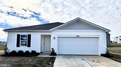 237 Gum Spring Dr, Charles Town, WV 25414