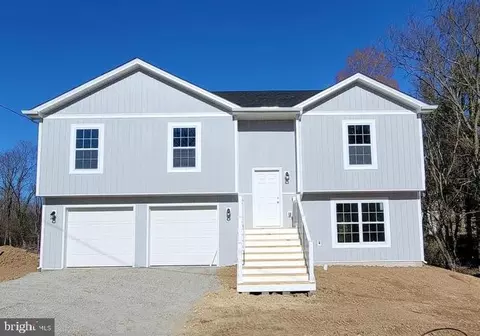 79 Blandy St, Harpers Ferry, WV 25425