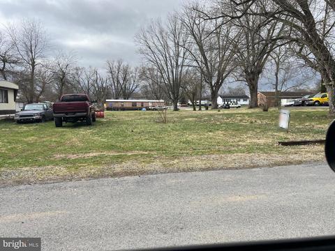 421 W 5th Ave, Ranson, WV 25438 photo 1