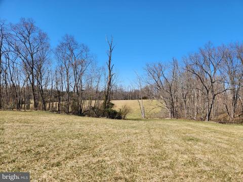 Silver Spring Rd., Shepherdstown, WV 25443