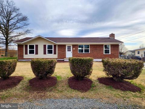 163 Stayman Dr, Ranson, WV 25438