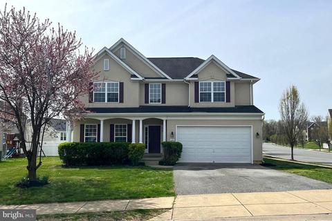 12 Glenbrook Rd, Ranson, WV 25438