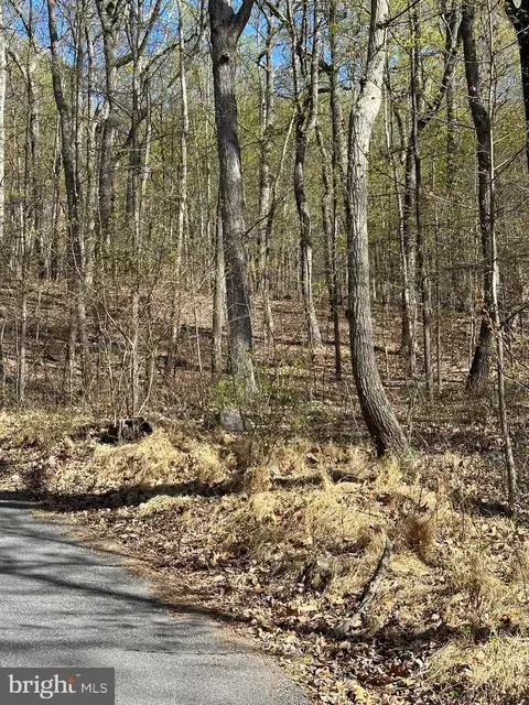 13 Audie Lane, Harpers Ferry, WV 25425