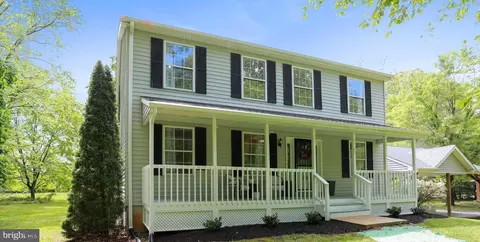 65 Thomson St, Summit Point, WV 25446 photo 3