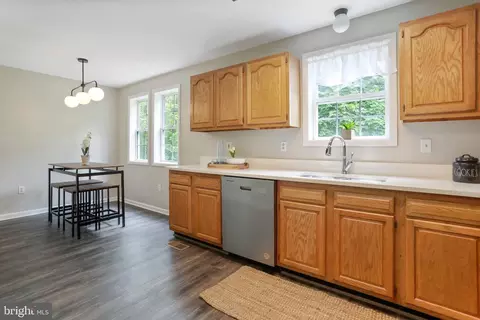 65 Thomson St, Summit Point, WV 25446 photo 8