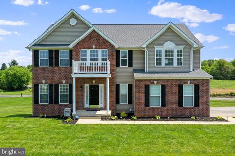 42 Costen Cir, Shepherdstown, WV 25443