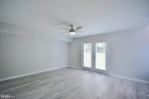 307 E 11th Ave, Ranson, WV 25438 photo 12
