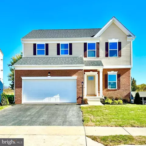 97 Peters Ave, Ranson, WV 25438