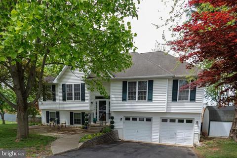 104 Rex Dr, Ranson, WV 25438