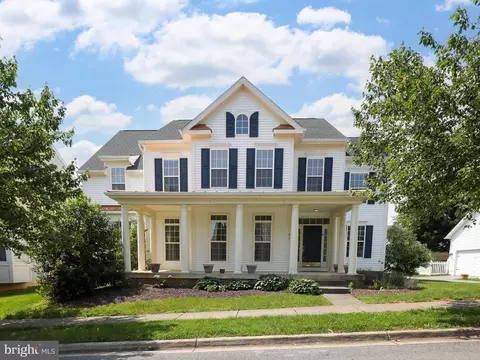 91 Chadwick Dr, Charles Town, WV 25414