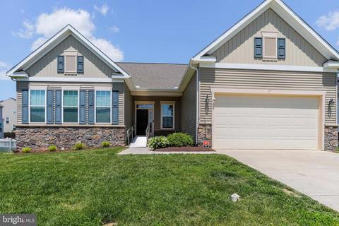 37 Penticton Way, Charles Town, WV 25414