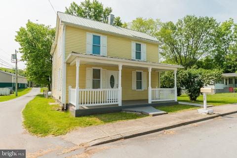 316 E 4th Ave, Ranson, WV 25438