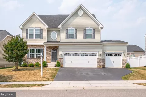 141 Glenbrook Rd, Ranson, WV 25438