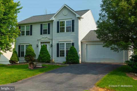 120 Appaloosa Way, Charles Town, WV 25414