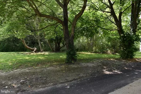 lot2 S Beckwith St, Charles Town, WV 25414