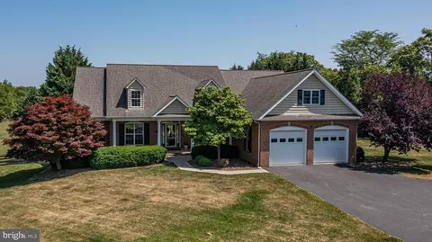 30 Patent House Rd, Charles Town, WV 25414