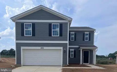 303 Centergate Dr, Charles Town, WV 25414
