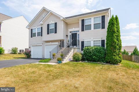 378 Hughs Rd, Charles Town, WV 25414