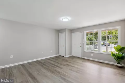 500 Burns St, Ranson, WV 25438 photo 5