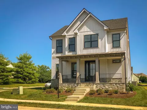 74 Lewis Washington Drive, Charles Town, WV 25414
