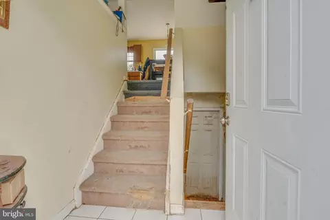 504 E 11th Ave, Ranson, WV 25438 photo 4